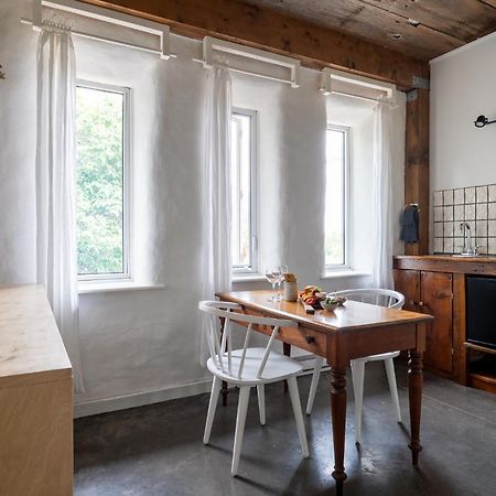 Owl'S Nest Suites Carrying Place Ngoại thất bức ảnh